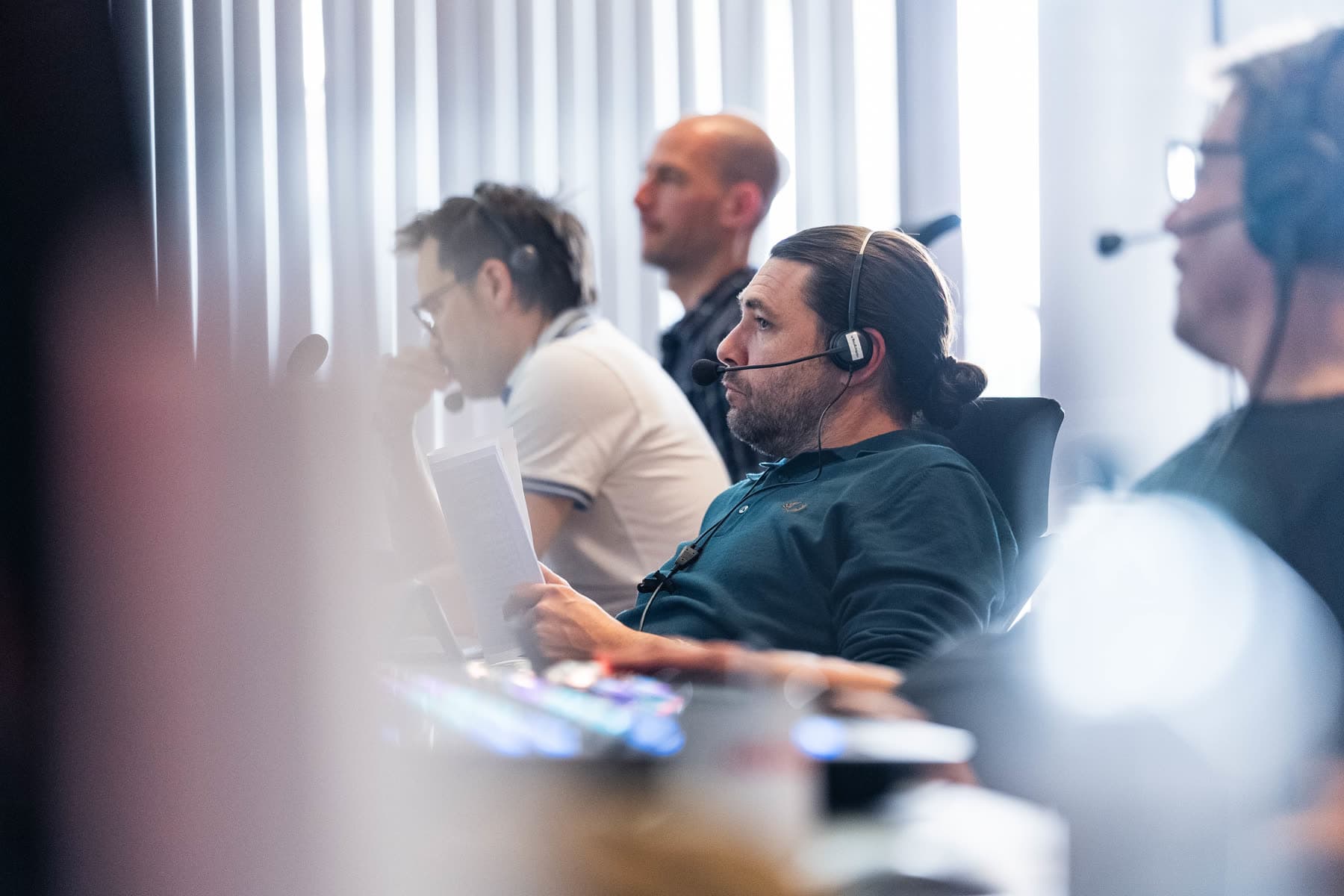 Regie beim 24h-Rennen, Kommentatoren mit Headset
